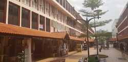 Toa Payoh Central (D12), Shop House #198964602